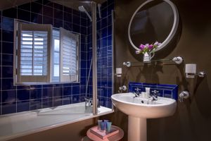 Photo 14- click for photo gallery